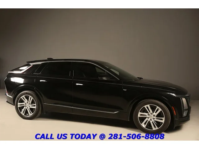 SEMINUEVOS CADILLAC LYRIQ 2024 Tech NAV PANO ADAPT CRUISE BLIND 17K MLS!!! a Estados en autogozo