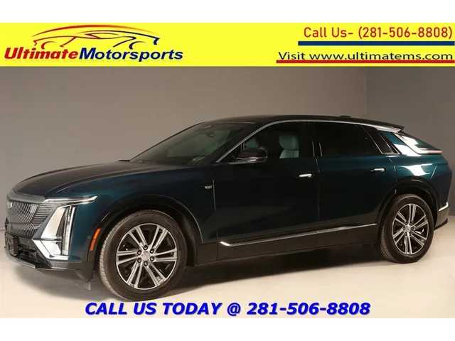 SEMINUEVOS CADILLAC LYRIQ 2024 Luxury AWD NAV PANO ADAPTDRIVE CARPLAY 24K Mi a Estados en autogozo