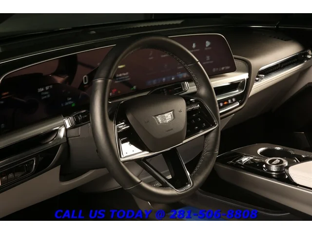 SEMINUEVOS CADILLAC LYRIQ 2024 Luxury AWD NAV PANO ADAPTDRIVE CARPLAY 24K Mi a Estados en autogozo