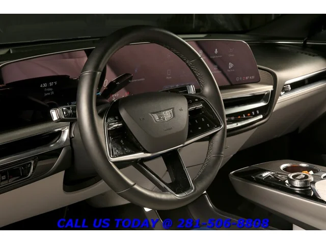 SEMINUEVOS CADILLAC LYRIQ 2024 Sport NAV PANO ADAPTDRIVE BLISHEATSEAT 35K Mi a Estados en autogozo