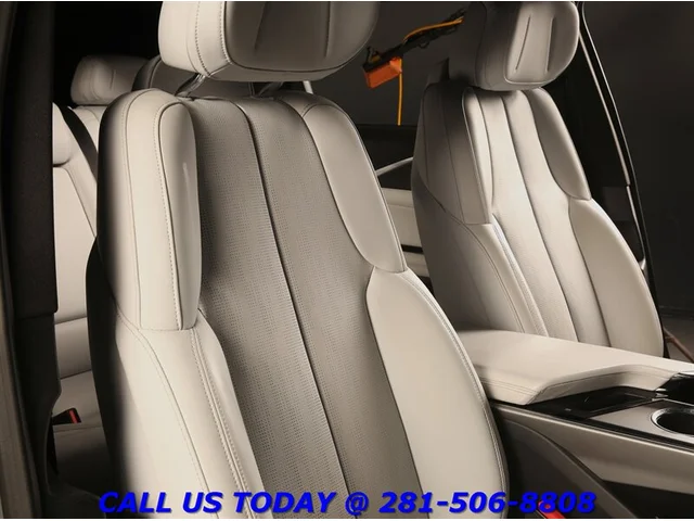 SEMINUEVOS CADILLAC LYRIQ 2024 Sport NAV PANO ADAPTDRIVE BLISHEATSEAT 35K Mi a Estados en autogozo