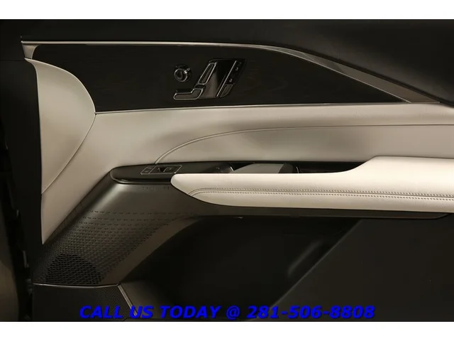 SEMINUEVOS CADILLAC LYRIQ 2024 Sport NAV PANO ADAPTDRIVE BLISHEATSEAT 35K Mi a Estados en autogozo