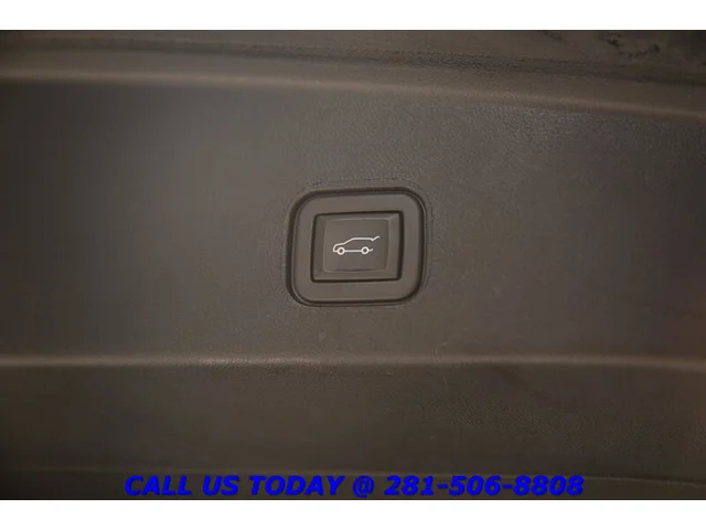 SEMINUEVOS CADILLAC LYRIQ 2024 Sport NAV PANO ADAPTcruise CARPLAY WARRANTY a Estados en autogozo