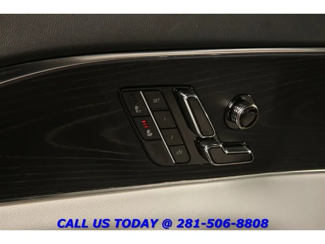 SEMINUEVOS CADILLAC LYRIQ Sport CARPLAY PANO ADAPT SELF-DRIVE 360CAM 22K Mi a Estados en autogozo