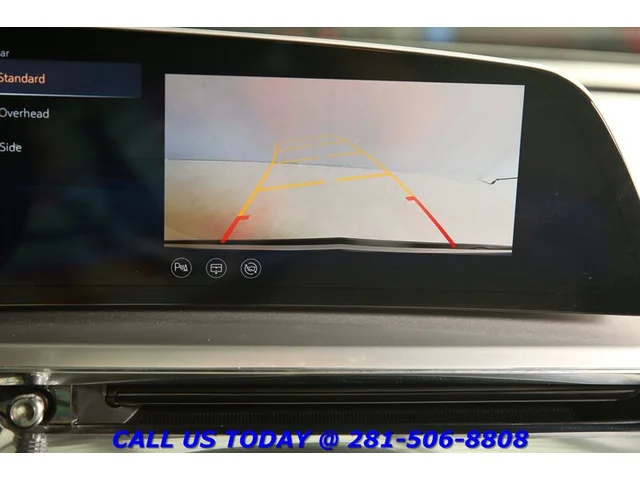 SEMINUEVOS CADILLAC LYRIQ Sport CARPLAY PANO ADAPT SELF-DRIVE 360CAM 22K Mi a Estados en autogozo