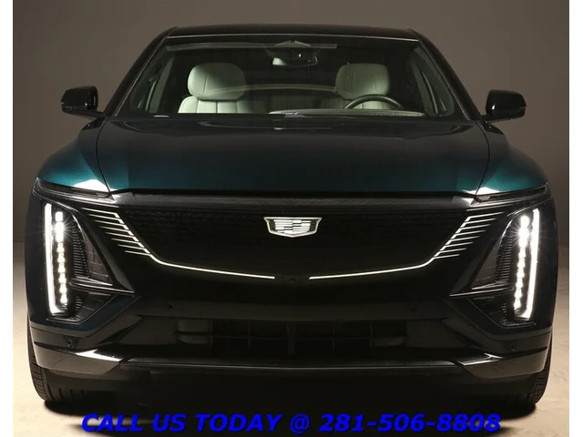 SEMINUEVOS CADILLAC LYRIQ Sport CARPLAY PANO ADAPT SELF-DRIVE 360CAM 22K Mi a Estados en autogozo