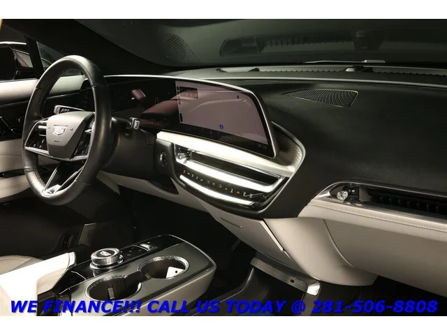 SEMINUEVOS CADILLAC LYRIQ 2024 Sport NAV PANO ADAPTCRUISE BLIS 360CAM 25K ML a Estados en autogozo