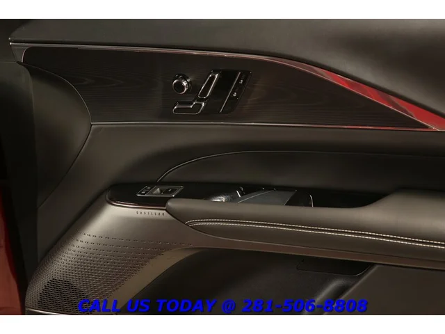SEMINUEVOS CADILLAC LYRIQ 2024 Sport 500HP AWD NAV PANO ADAPTDRIVE 24K Mi a Estados en autogozo