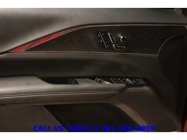 SEMINUEVOS CADILLAC LYRIQ 2024 Sport 500HP AWD NAV PANO ADAPTDRIVE 24K Mi a Estados en autogozo