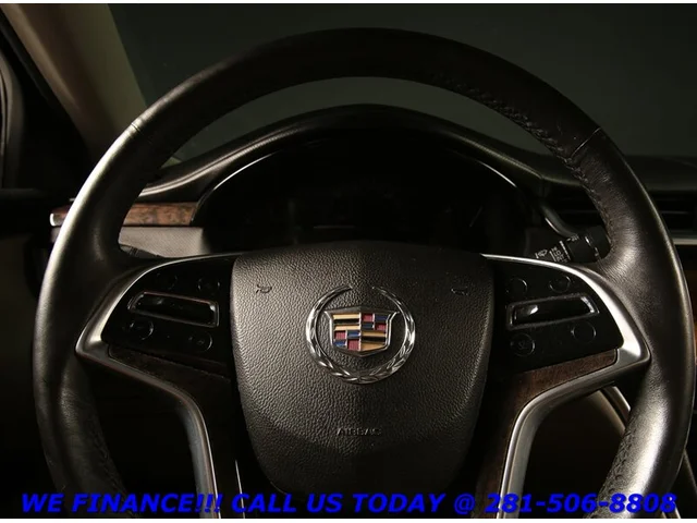SEMINUEVOS CADILLAC XTS 2013 Luxury NAV BLIND HEAT/COOL SEAT CAMERA 69K Mi a Estados en autogozo