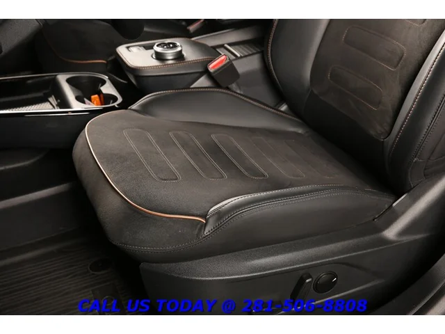 SEMINUEVOS FORD Mustang Mach-E 2023 GT AWD NAV PANO BLUECRUISE B&O CARPLAY 30K Mi a Estados en autogozo