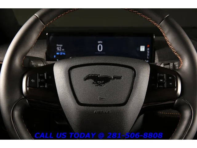 SEMINUEVOS FORD Mustang Mach-E 2023 GT AWD NAV PANO BLUECRUISE B&O CARPLAY 30K Mi a Estados en autogozo