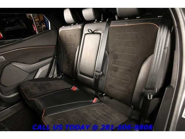 SEMINUEVOS FORD Mustang Mach-E 2023 GT AWD NAV PANO BLUECRUISE B&O CARPLAY 30K Mi a Estados en autogozo