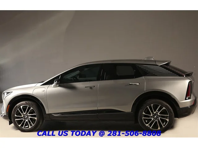 SEMINUEVOS CADILLAC OPTIQ 2025 Sport AWD NAV PANO SUPERCRUISE BLIND 7K Mi a Estados en autogozo
