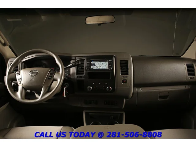 SEMINUEVOS NISSAN NV 2017 NV 3500 SV TECH 12-PASS NAV CAMERA 21K Mi a Estados en autogozo