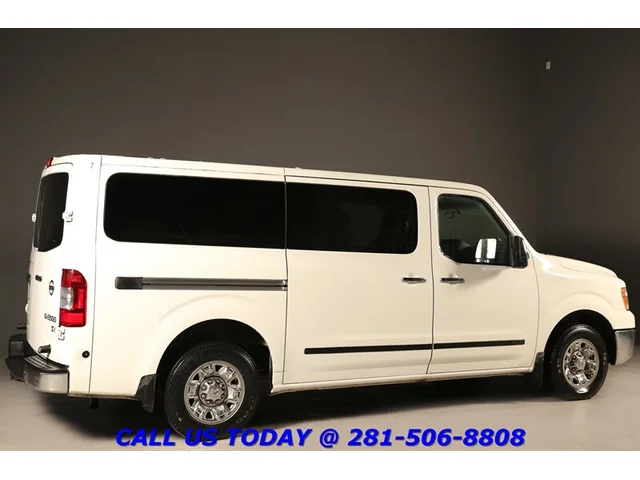 SEMINUEVOS NISSAN NV 2017 NV 3500 SV TECH 12-PASS NAV CAMERA 21K Mi a Estados en autogozo
