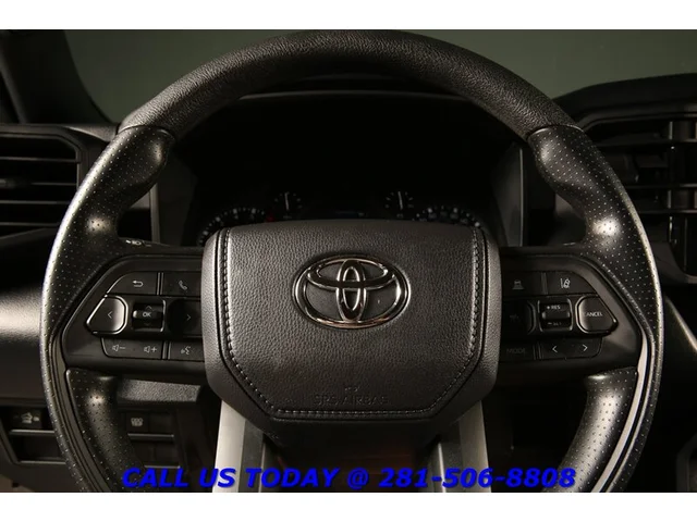 SEMINUEVOS TOYOTA Tundra 2026 SR CREW RADAR CRUISE CAMERA 6K MLS!! a Estados en autogozo