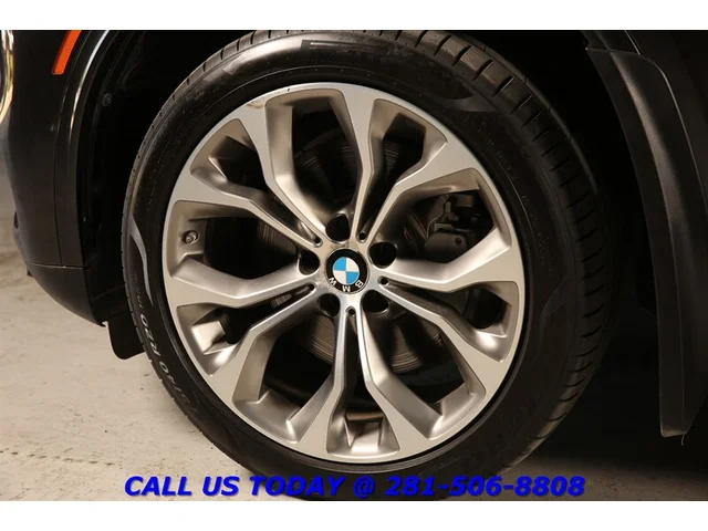 SEMINUEVOS BMW X5 2015 xDrive50i AWD NAV HUD PANO 445HP V8 82K Mi a Estados en autogozo