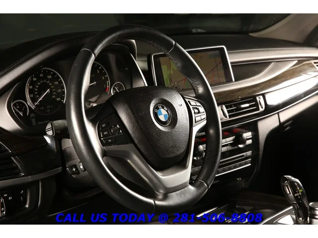 SEMINUEVOS BMW X5 2015 xDrive50i AWD NAV HUD PANO 445HP V8 82K Mi a Estados en autogozo