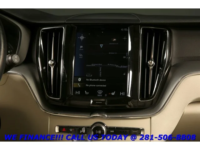 SEMINUEVOS VOLVO XC60 2018 T5 Momentum AWD NAV HUD PANO ADAPT BLIND 63K a Estados en autogozo
