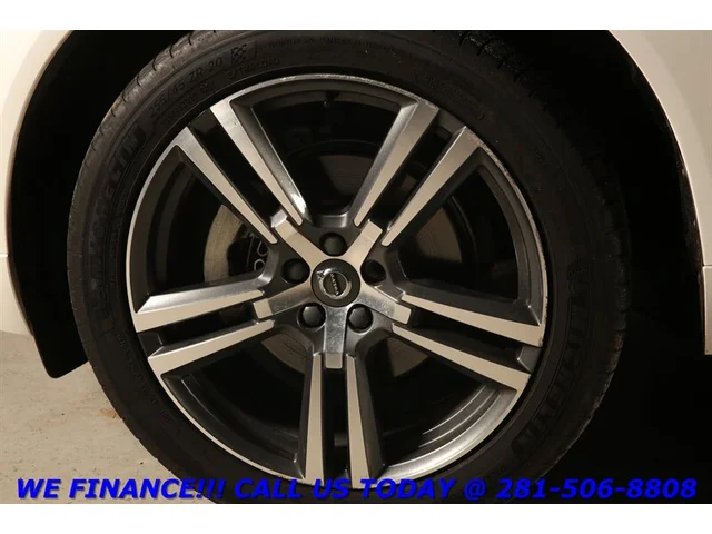 SEMINUEVOS VOLVO XC60 2018 T5 Momentum AWD NAV HUD PANO ADAPT BLIND 63K a Estados en autogozo