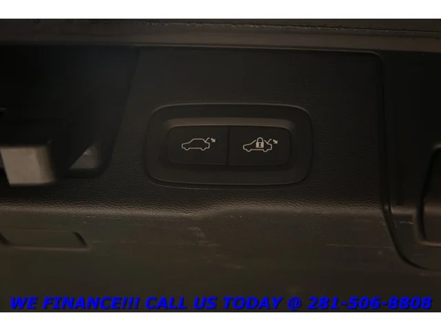 SEMINUEVOS VOLVO XC60 2018 T5 Momentum AWD NAV HUD PANO ADAPT BLIND 63K a Estados en autogozo