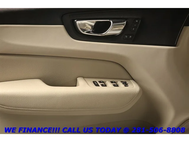 SEMINUEVOS VOLVO XC60 2018 T5 Momentum AWD NAV HUD PANO ADAPT BLIND 63K a Estados en autogozo