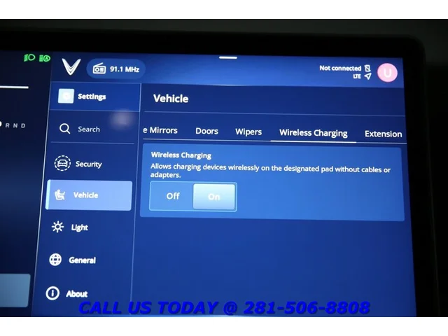 SEMINUEVOS VINFAST VF8 2023 Plus AWD NAV HUD PANO 360 ADAPT BLIND 16K MLS a Estados en autogozo