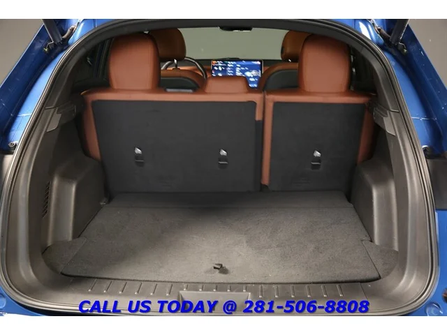 SEMINUEVOS VINFAST VF8 2023 Plus AWD NAV HUD PANO 360 ADAPT BLIND 16K MLS a Estados en autogozo