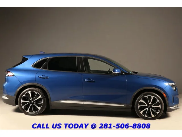 SEMINUEVOS VINFAST VF8 2023 Plus AWD NAV HUD PANO 360 ADAPT BLIND 16K MLS a Estados en autogozo
