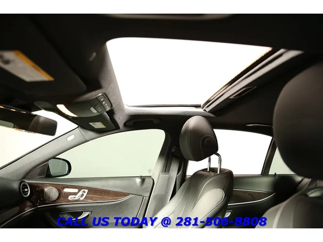 SEMINUEVOS MERCEDES-BENZ 2022 E350 AMG NAV SUN ADAPTCRUISE BURMESTER 24K Mi a Estados en autogozo