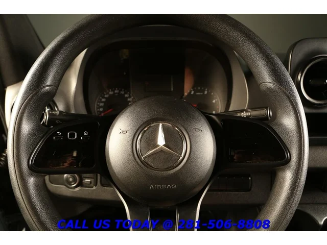 SEMINUEVOS MERCEDES-BENZ Sprinter 2019 2500 DIESEL CARGO VAN HIGH ROOF COMMERCIAL a Estados en autogozo