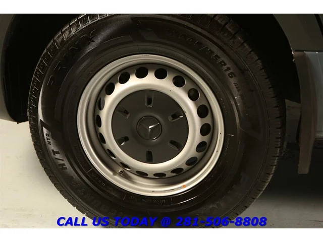 SEMINUEVOS MERCEDES-BENZ Sprinter 2019 2500 DIESEL CARGO VAN HIGH ROOF COMMERCIAL a Estados en autogozo