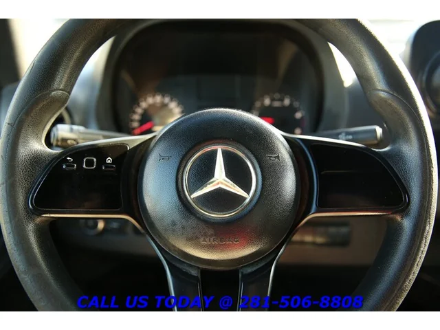 SEMINUEVOS MERCEDES-BENZ Sprinter 2019 2500 DIESEL CARGO VAN HIGH ROOF CAMERA 80K Mi a Estados en autogozo