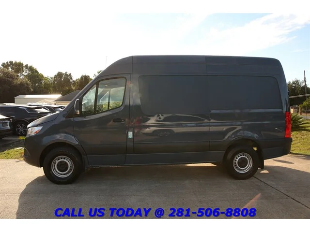 SEMINUEVOS MERCEDES-BENZ Sprinter 2019 2500 DIESEL CARGO VAN HIGH ROOF CAMERA 80K Mi a Estados en autogozo