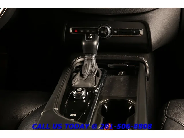 SEMINUEVOS VOLVO XC90 2022 T5 Momentum AWD NAV PANO ADVANCED 7PASS CAM a Estados en autogozo