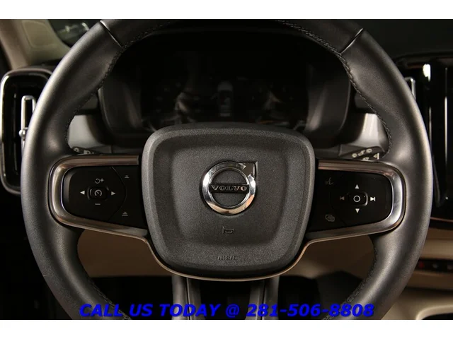SEMINUEVOS VOLVO XC40 2022 T5 Momentum AWD NAV BLIND HEATSEAT 61K MLS a Estados en autogozo