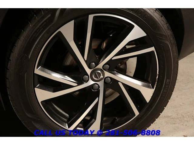 SEMINUEVOS VOLVO XC40 2022 T5 Momentum AWD NAV BLIND HEATSEAT 61K MLS a Estados en autogozo