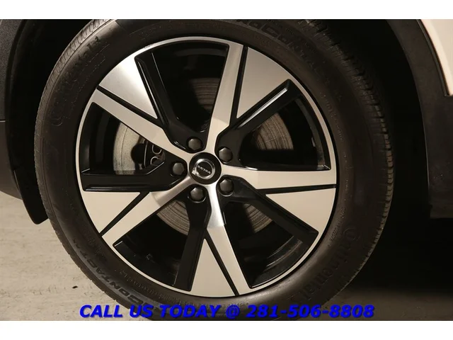 SEMINUEVOS VOLVO XC40 Recharge 2022 Twin Plus AWD NAV PANO BLIND HEATSEAT 223 Mi a Estados en autogozo