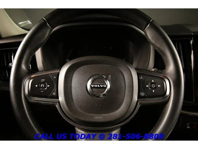 SEMINUEVOS VOLVO XC60 B5 Core Dark Theme AWD NAV PANO CAM BLIS 67K Mi a Estados en autogozo