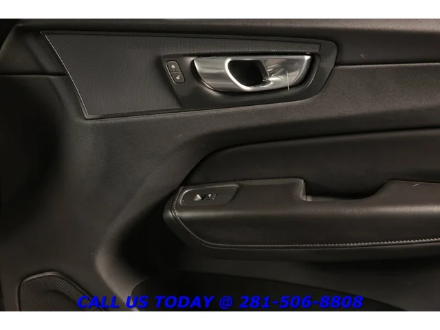 SEMINUEVOS VOLVO XC60 B5 Core Dark Theme AWD NAV PANO CAM BLIS 67K Mi a Estados en autogozo