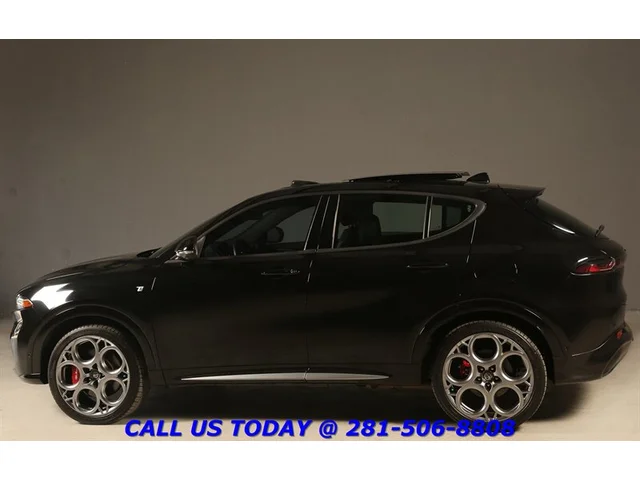 SEMINUEVOS ALFA ROMEO Tonale Hybrid 2024 Ti eAWD PLUG-IN HYBRID NAV SUN 360CAM 25K Mi a Estados en autogozo