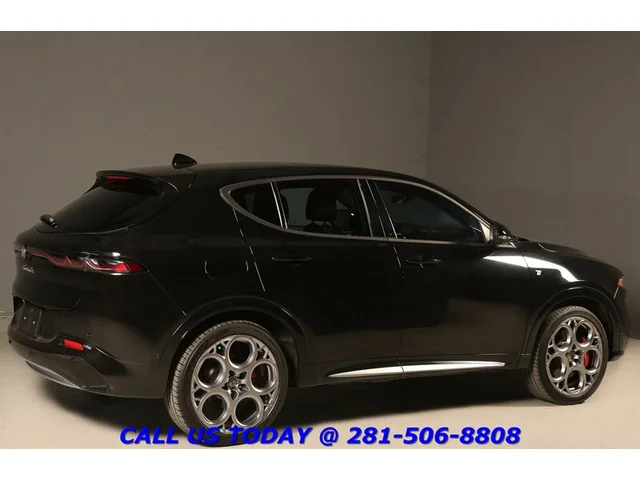 SEMINUEVOS ALFA ROMEO Tonale Hybrid 2024 Ti eAWD PLUG-IN HYBRID NAV SUN 360CAM 25K Mi a Estados en autogozo