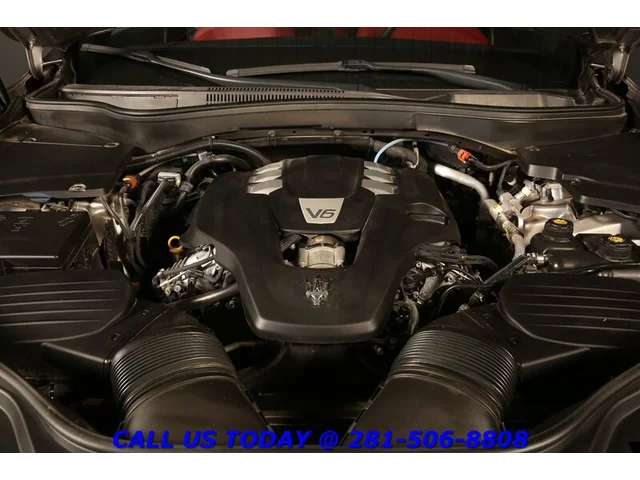 SEMINUEVOS MASERATI Levante 2021 TWIN-TURBO AWD NAV PANO BLIND 48K MLS a Estados en autogozo