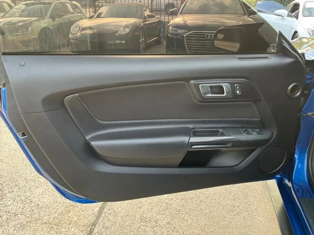 SEMINUEVOS FORD Mustang a Estados en autogozo
