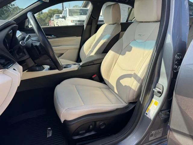 SEMINUEVOS CADILLAC CT4 a Estados en autogozo