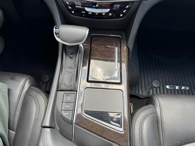 SEMINUEVOS CADILLAC CT6 a Estados en autogozo