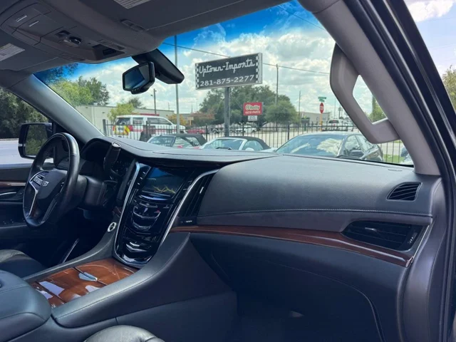 SEMINUEVOS CADILLAC Escalade a Estados en autogozo