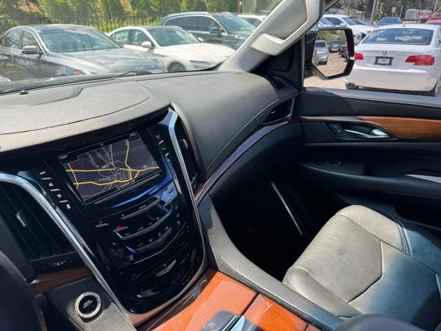 SEMINUEVOS CADILLAC Escalade a Estados en autogozo