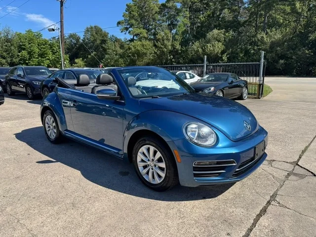 SEMINUEVOS VOLKSWAGEN Beetle Convertible a Estados en autogozo